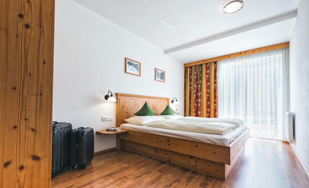Apparthotel Alpenchalet Neukirchen am Großvenediger 외부 사진